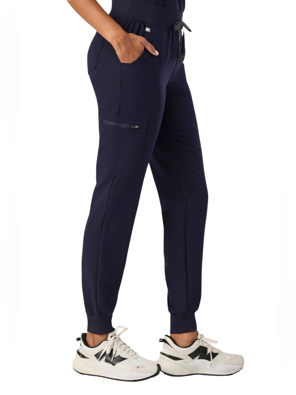 Figs Scrubs Navy Blue Zamora Jogger Scrub Pant™
Size Small - Picture 3 of 9